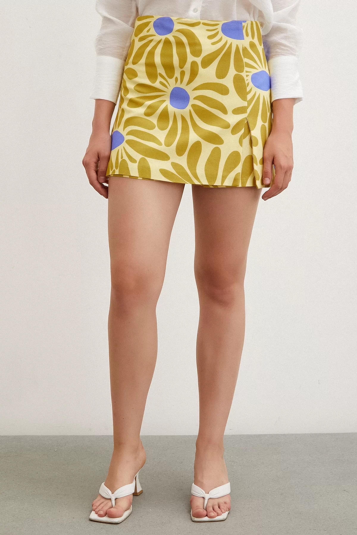 Patterned Shorts Skirt Yellow