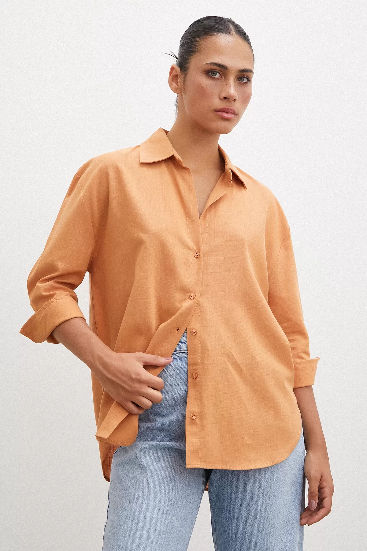 Wide Collar Linen Shirt Brown