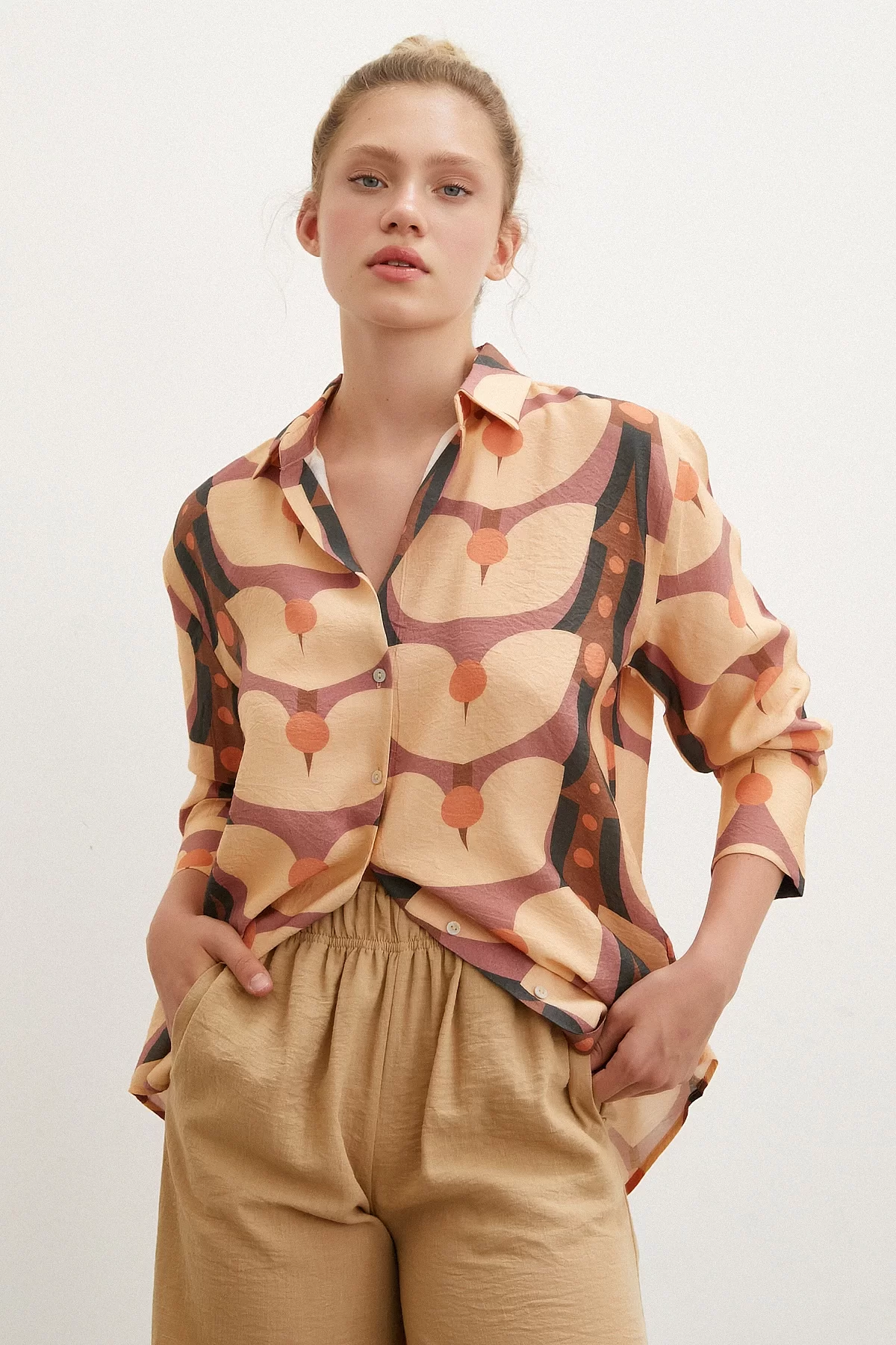 Patterned V-Neck Modal Shirt Camel