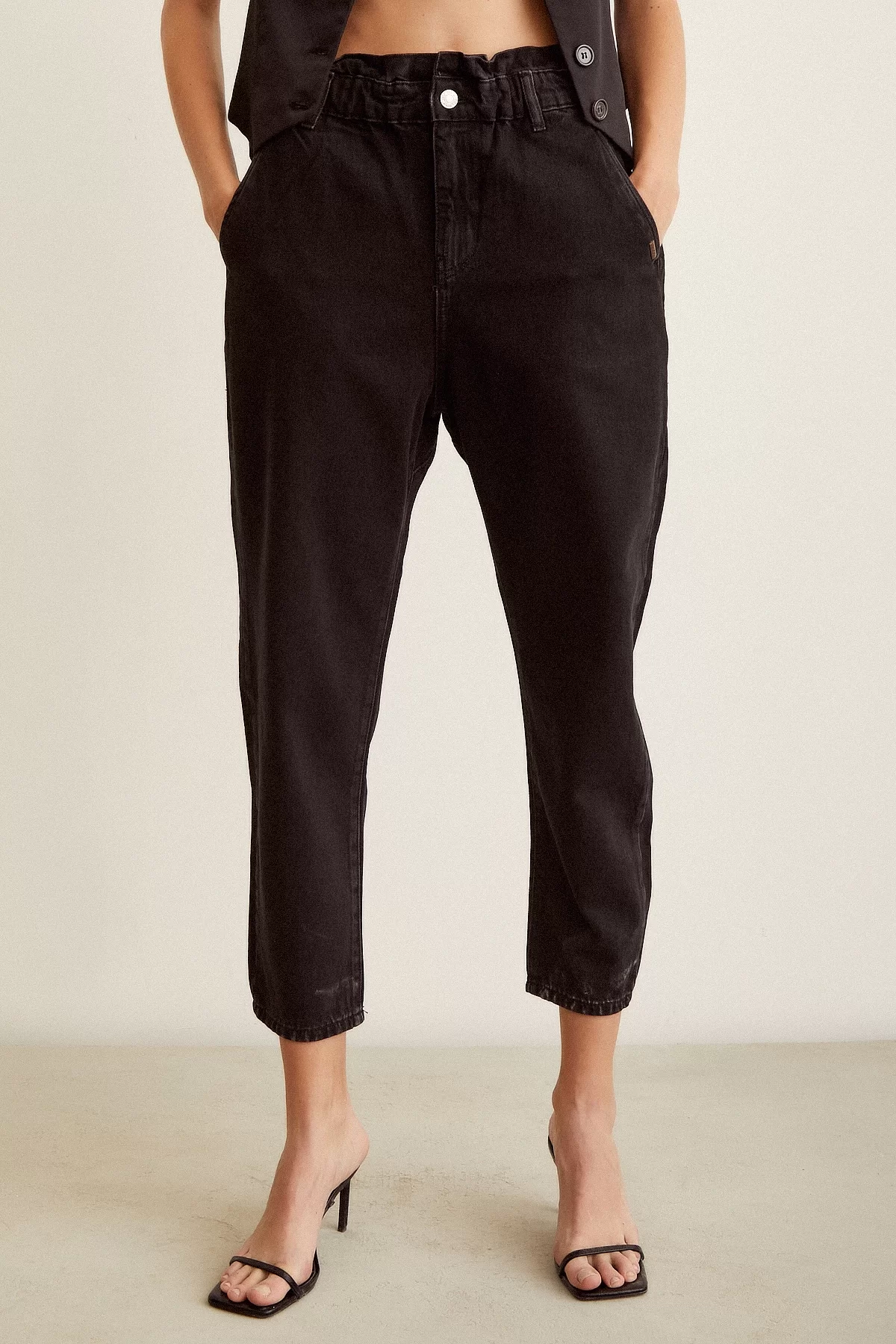 Elastic Waist Mom Jeans Black