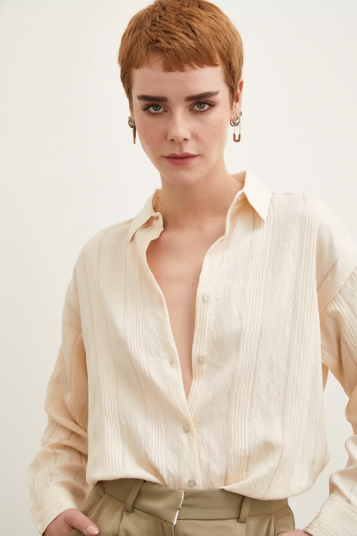 Strukturiertes Gestreiftes Hemd Beige