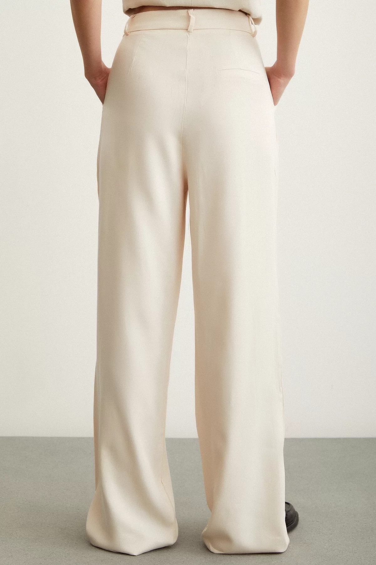 Wide Leg Trousers Cream