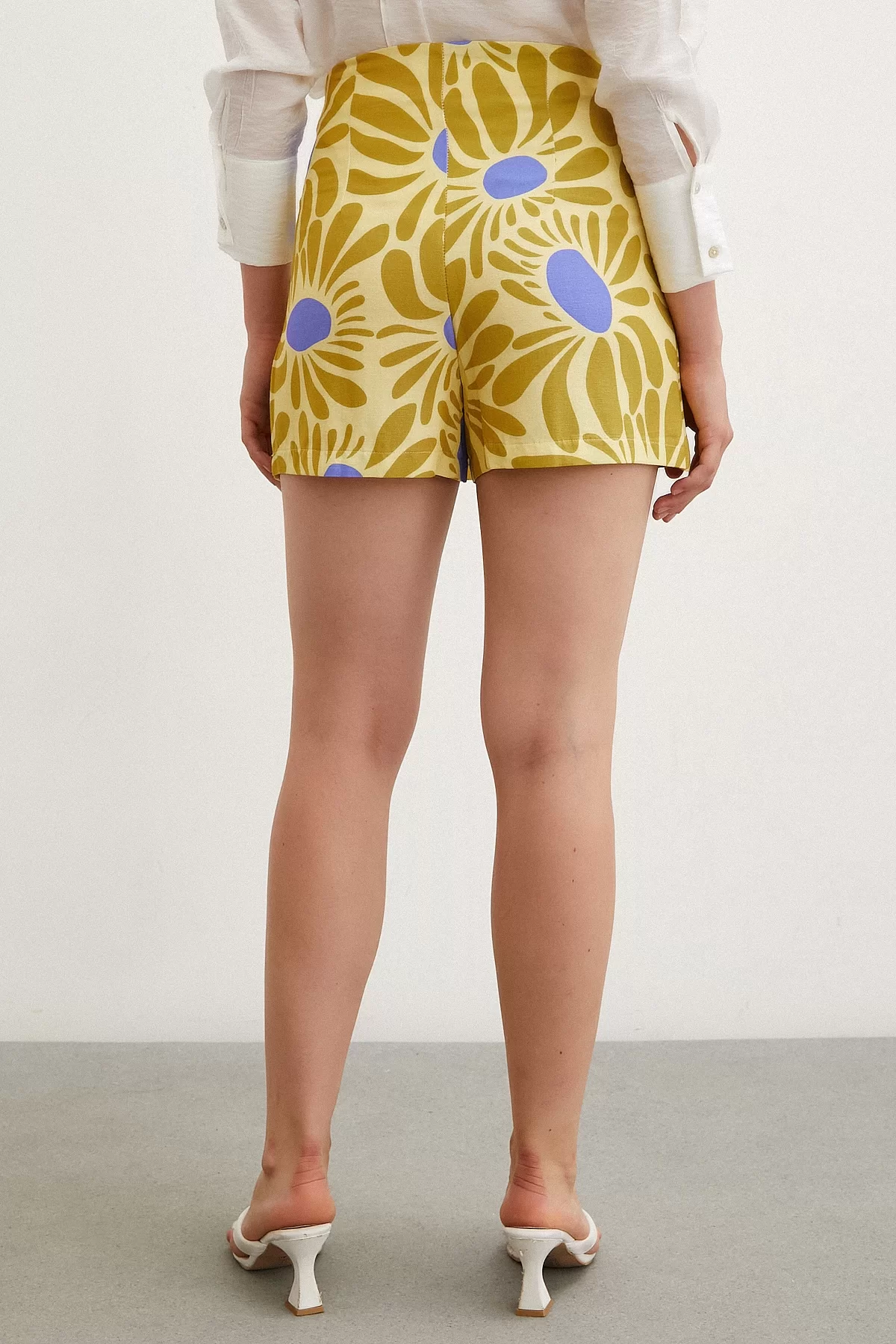 Patterned Shorts Skirt Yellow