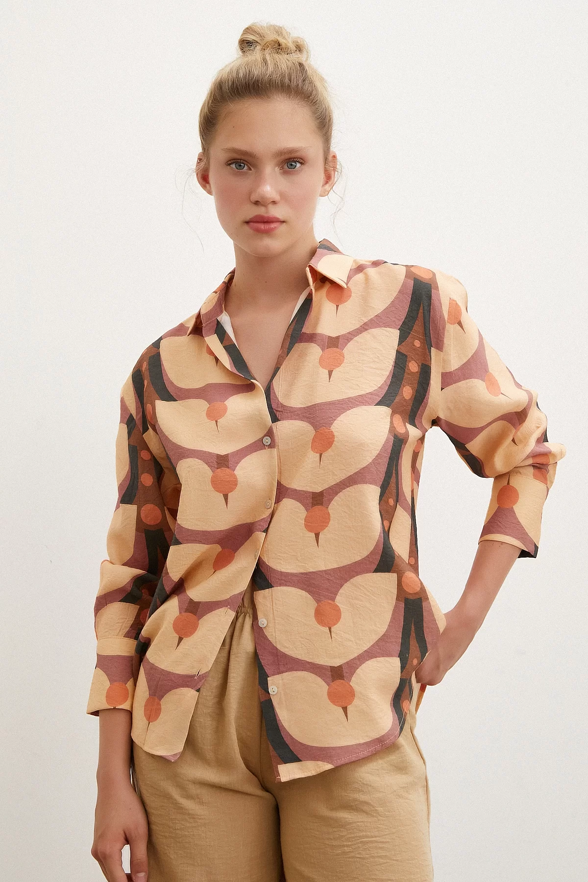 Patterned V-Neck Modal Shirt Camel