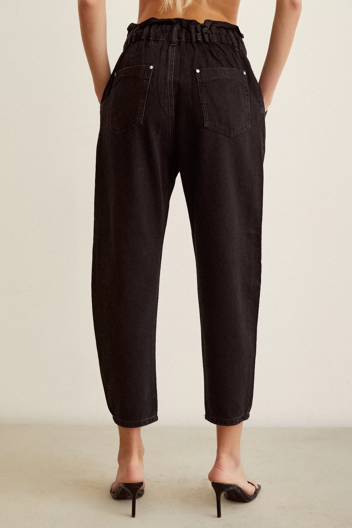 Elastic Waist Mom Jeans Black