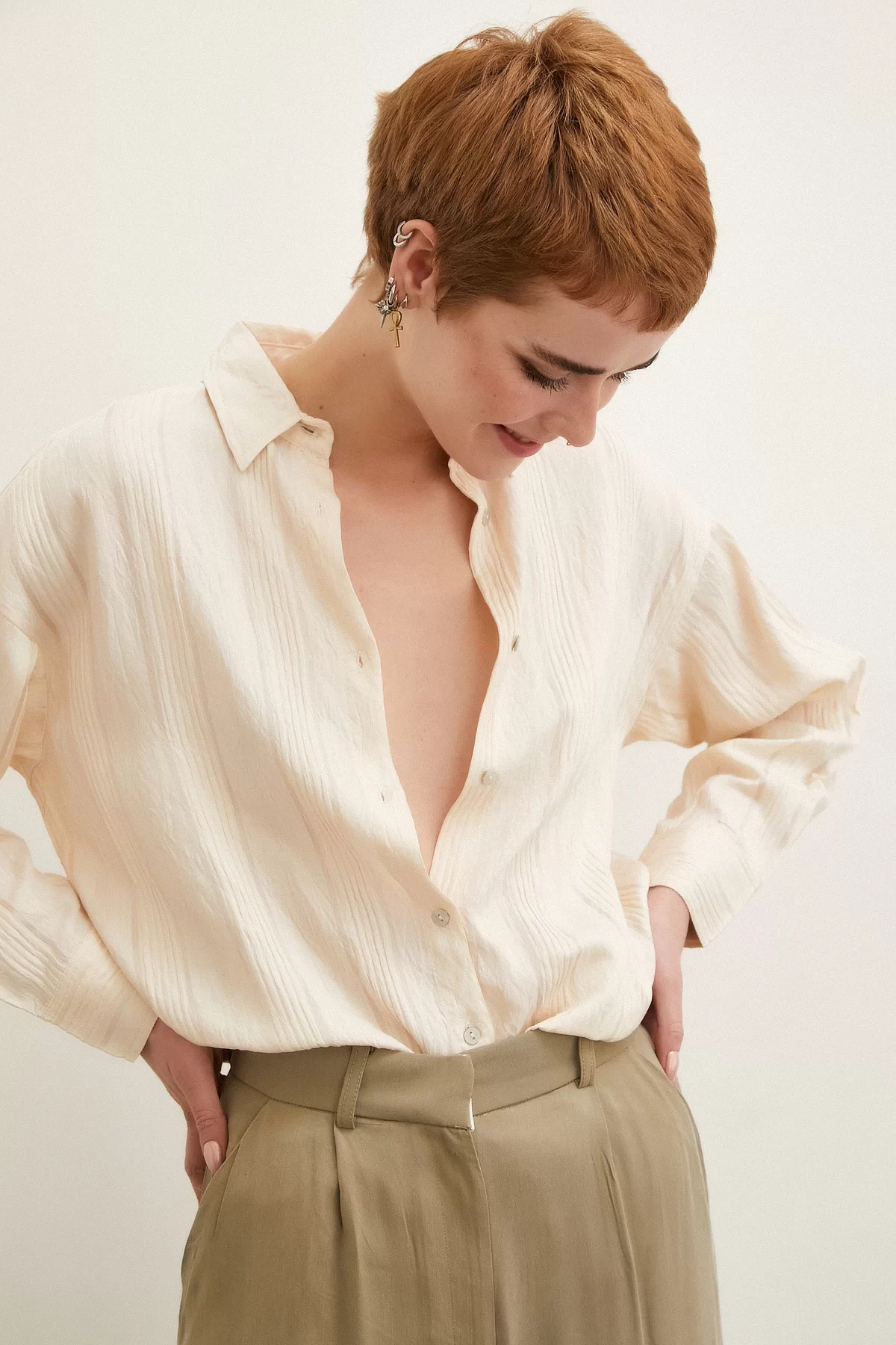 Strukturiertes Gestreiftes Hemd Beige
