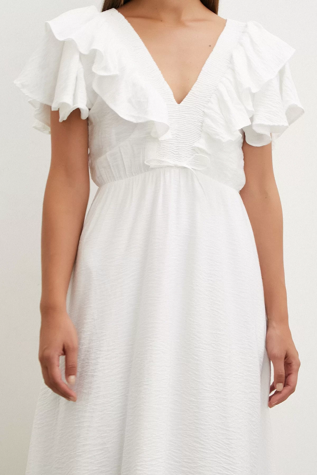 Ruffle Detailed V-Neck Linen Dress White