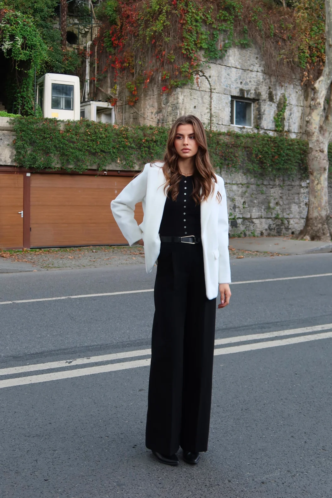 Kemerli Tay Flock Ceket Beyaz