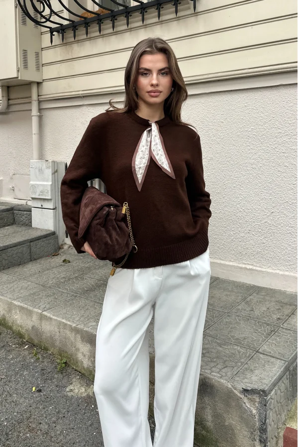 Fularlı Uzun Kollu Kazak Kahve