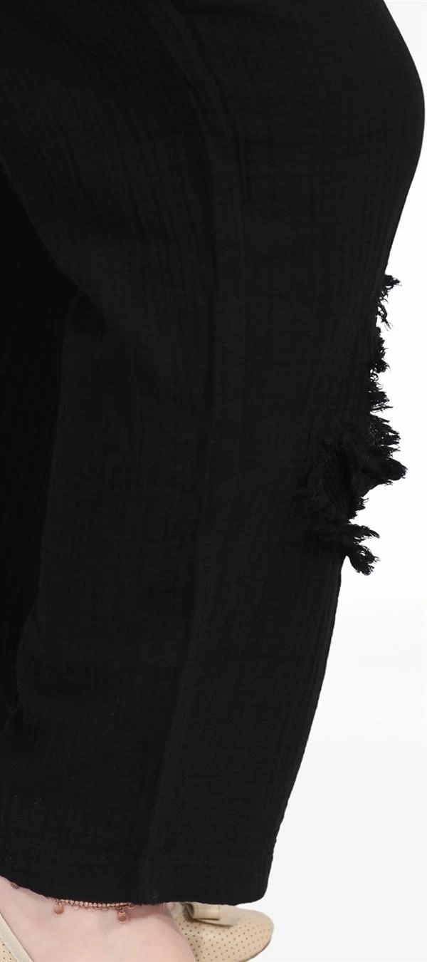 125001 Paçası Yırtmaçlı Püskül Detaylı Beli İpli Kadın Müslin Pantolon Siyah