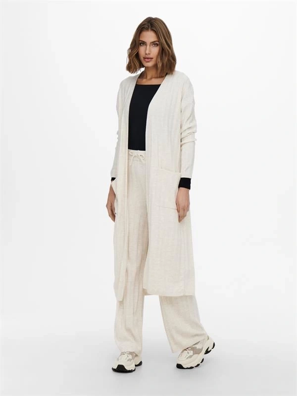 15236371 Uzun Kışın Rahatlığı