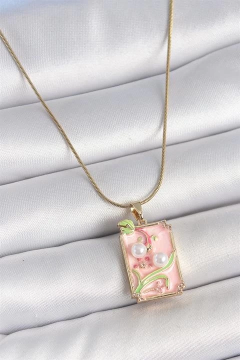 316L Çelik Gold Renk Zincir Pembe Mineli İncli Çiçek İşlemeli Portre Model Kadın Kolye