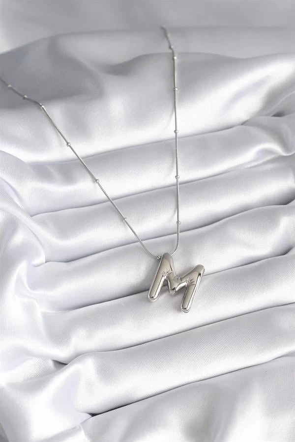 316L Çelik Gümüş Renk Bubble M Harf Model Kadın Kolye