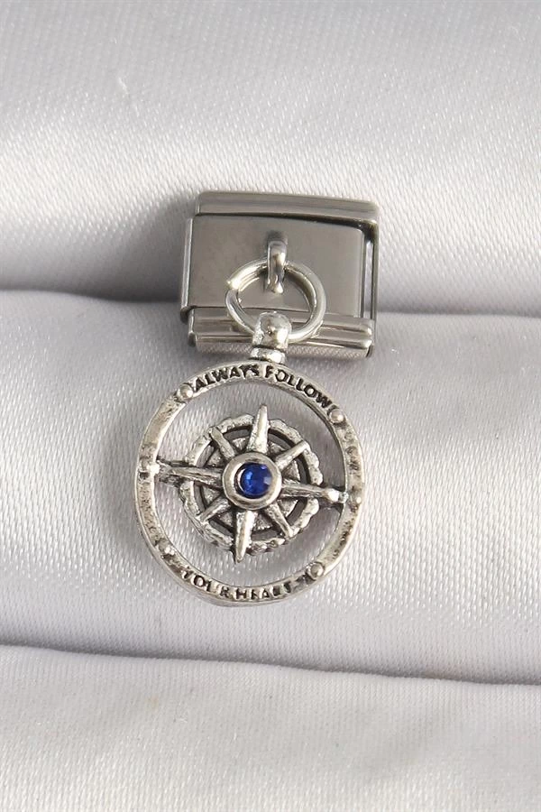 316L Çelik Gümüş Renk Mavi Taş Detaylı Pusula Model Nomination Charm