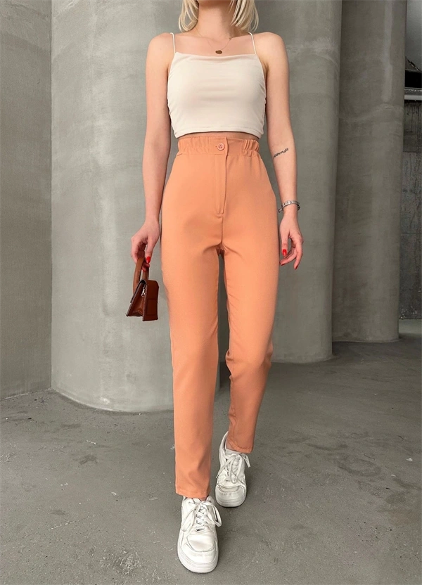 Beli lastikli karamel pantolon