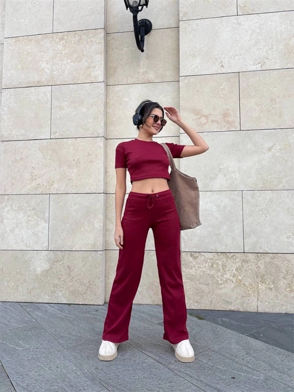 Bol paça pantolonlu alt üst takım