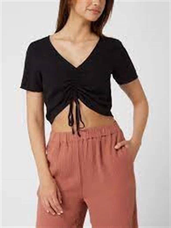 Büzgülü Crop T-Shirt