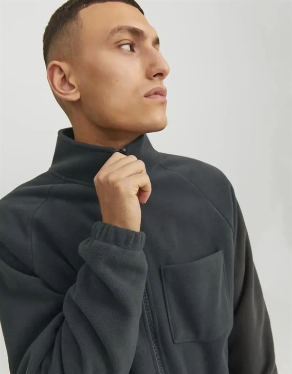 Cep Detay Polar Erkek Ceket