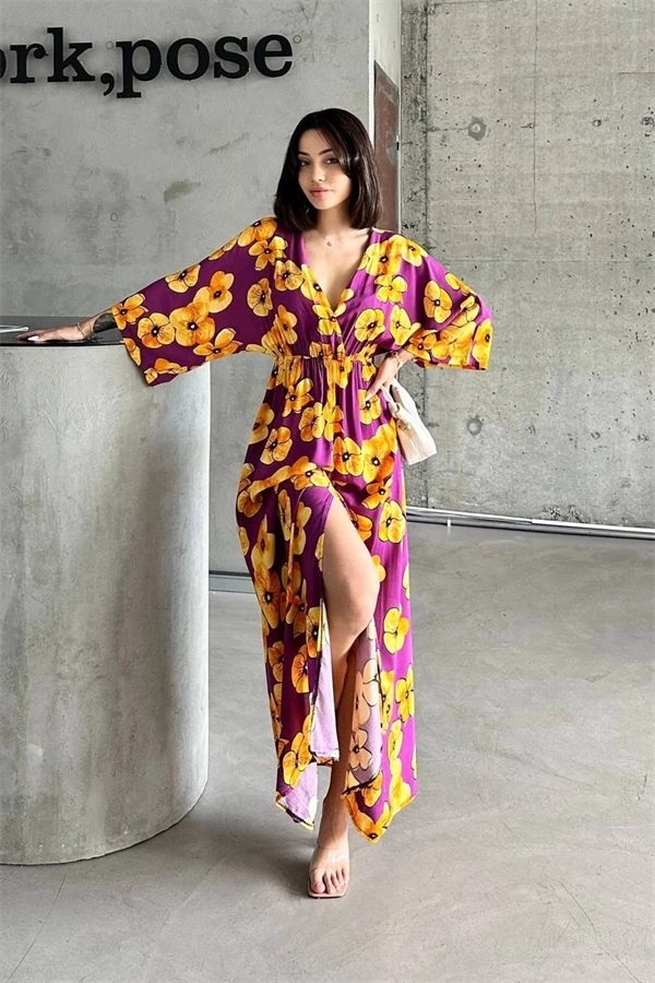 Çiçek baskılı elbise