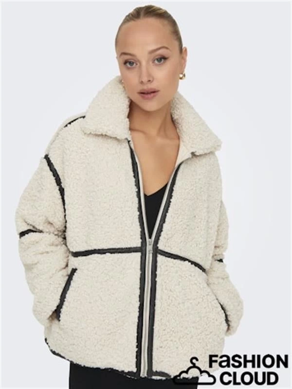 Deri Detaylı Oversize Kadın Ceket