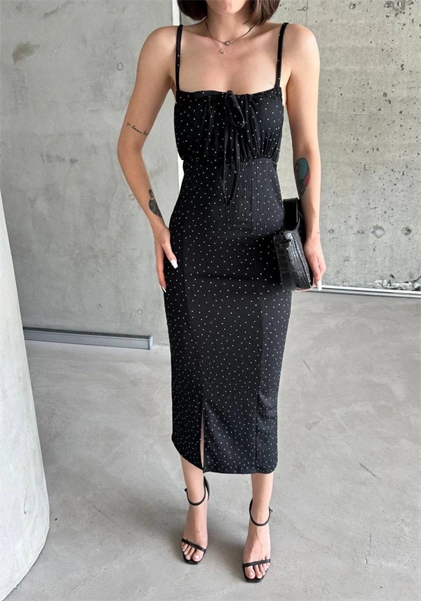 Desenli askılı elbise