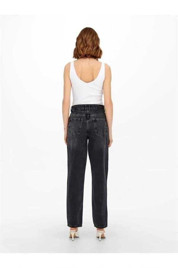 Diz Yırtmaçlı Straight Fit Jean