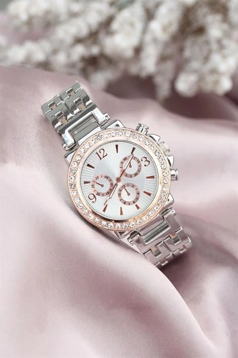 Gümüş Metal Kordonlu Rose Zirkon Taşlı Kasa Tasarımlı Kadın Saat