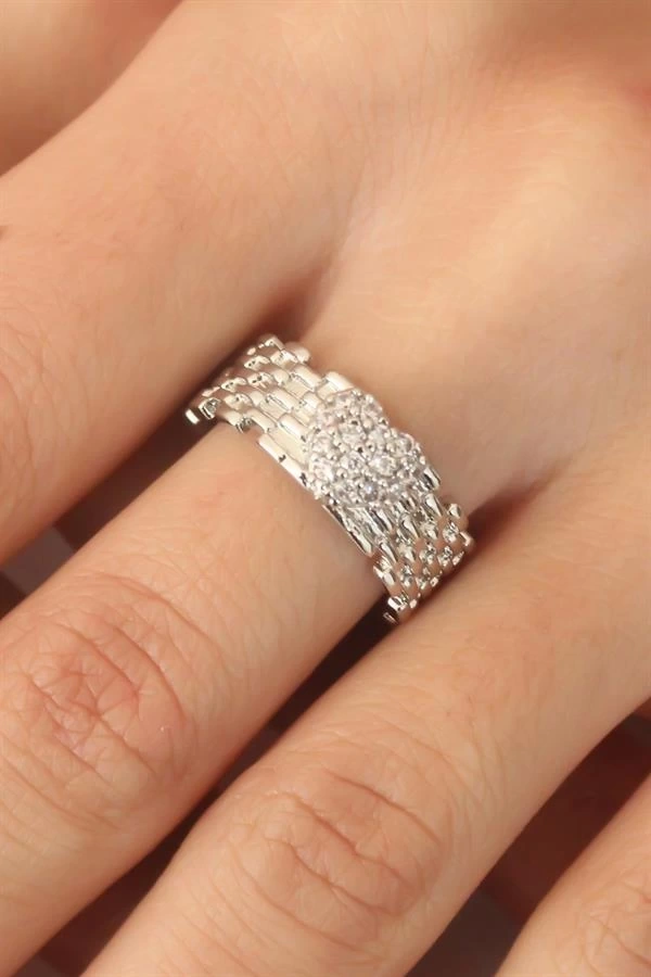 Gümüş Renk Zirkon Taşlı Kalpli Ayarlanabilir Kadın Yüzük