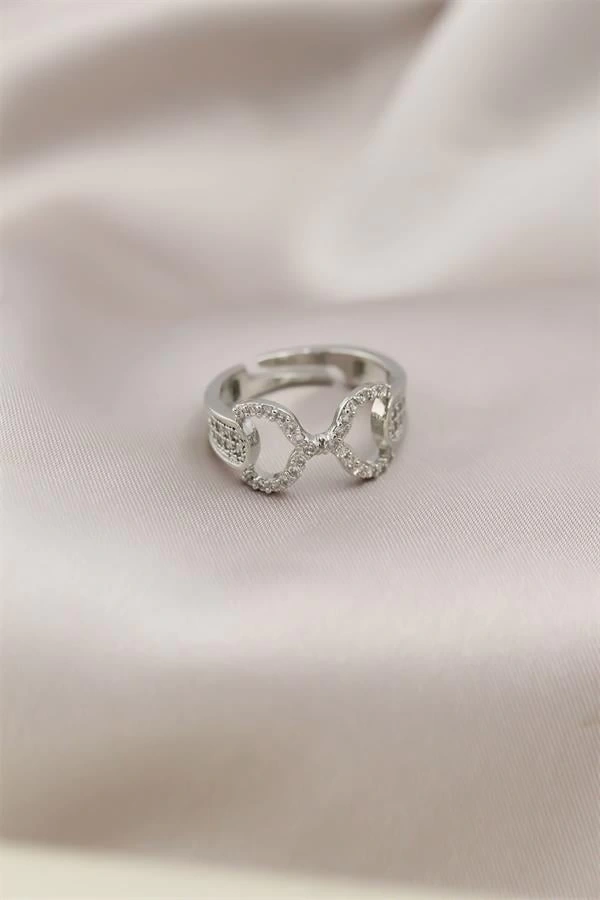 Gümüş Renkli Metal Zirkon Taşlı Kadın Yüzük