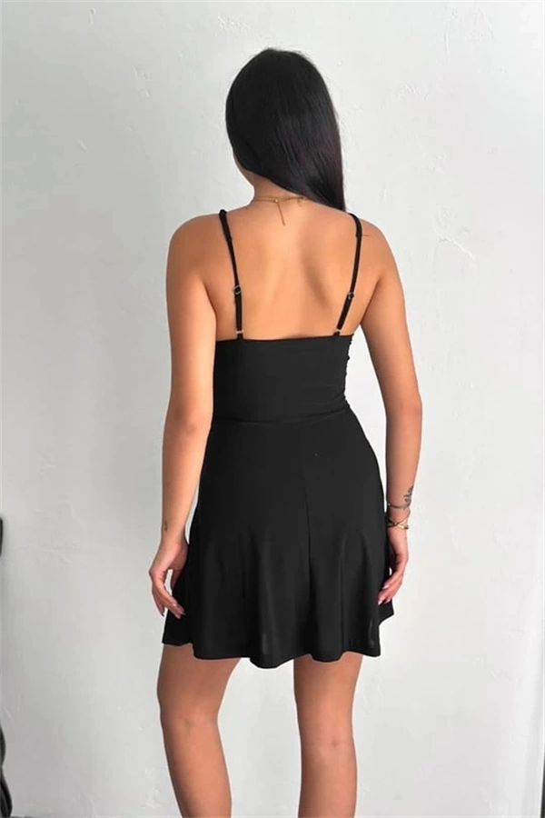İnce çift askılı mini elbise