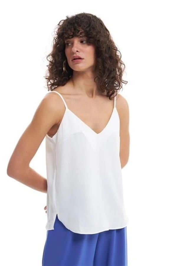 İp Askı V Yaka Bluz Beyaz