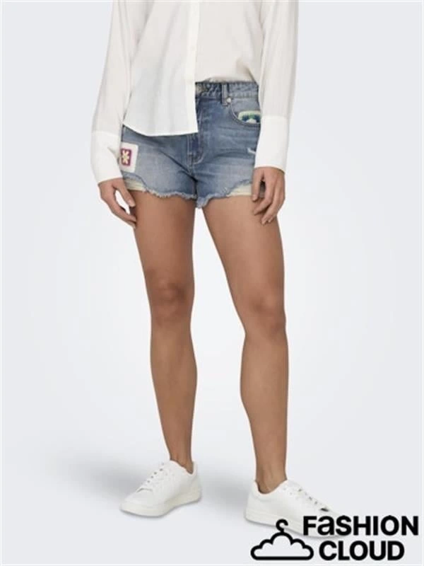 İşlemeli Denim Kadın Şort