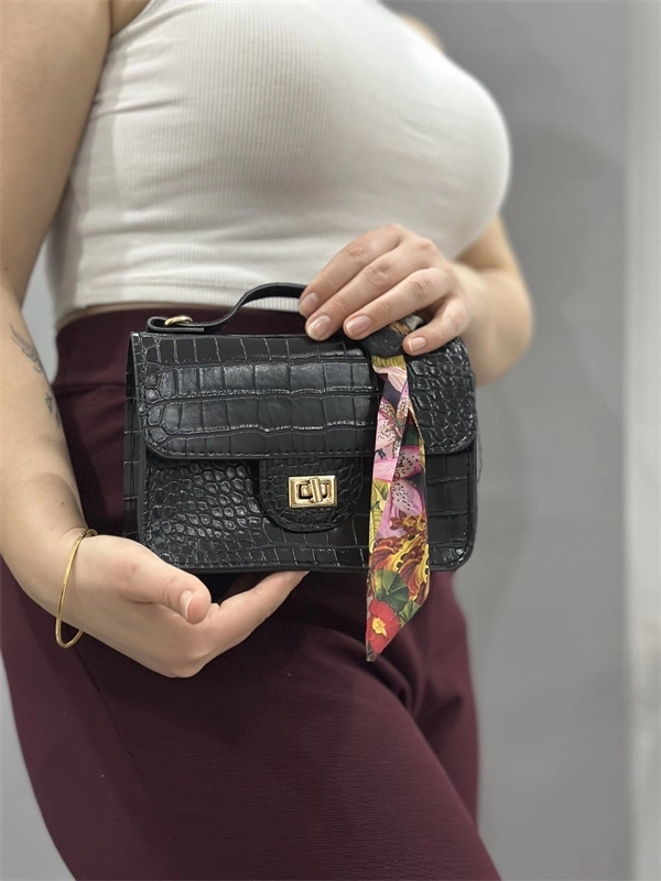 Jisse siyah cilt çanta