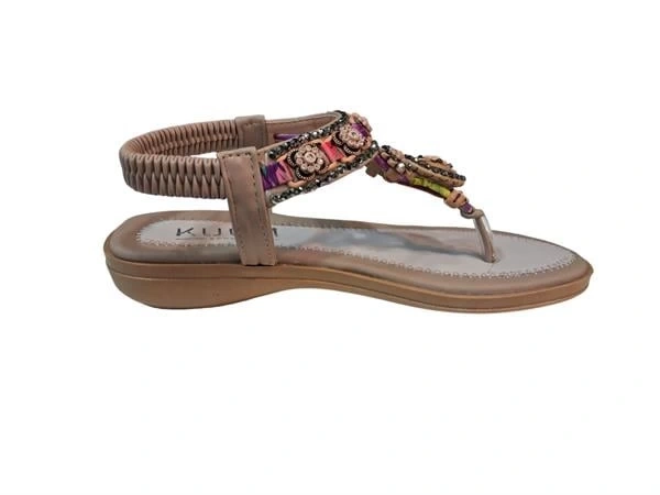 K11202 Deri Üzeri Taş İşlemeli Parmak Arası Kadın Sandalet Bej