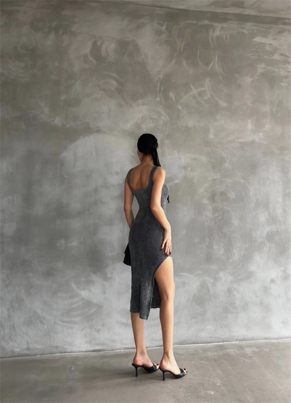 Kaşkorse aşit yıkamalı yırtmaçlı elbise