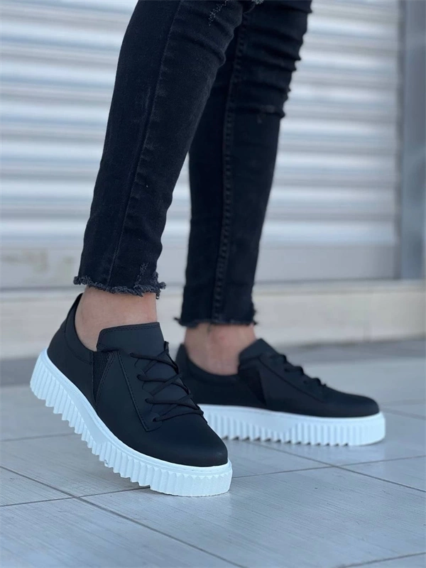 Kb-X502  Kuback Siyah Cilt Yüksek Beyaz Taban Bağcık Detaylı Lastikli Günlük Erkek Ayakkabı