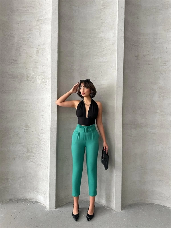 Kemerli havuç pantolon