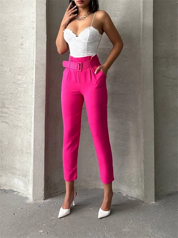 Kemerli havuç pantolon