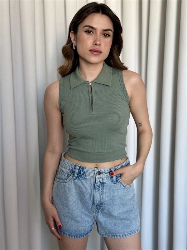 Kısa fermuarlı crop