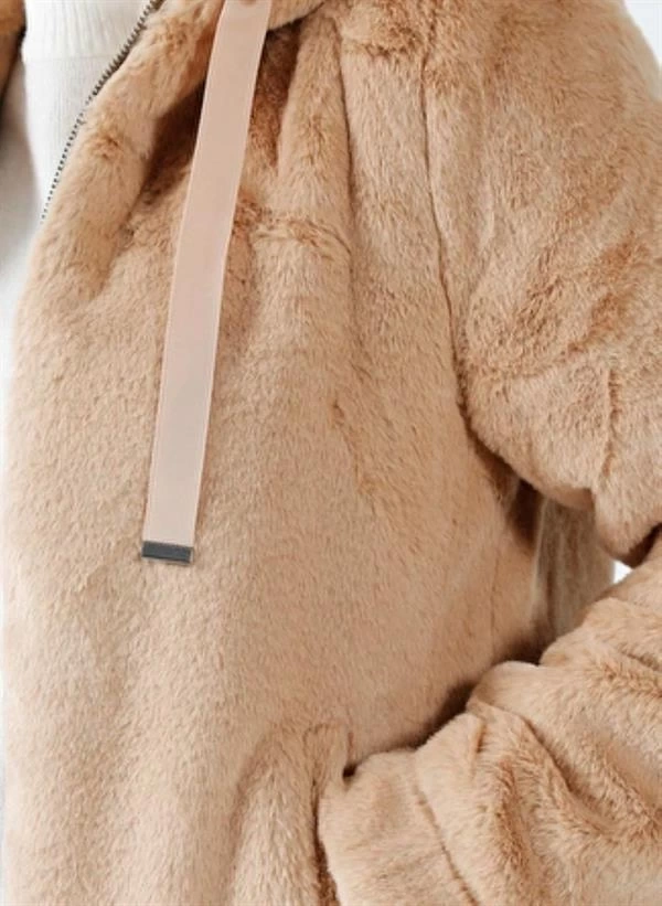 Kürklü Kapüşonlu Mont