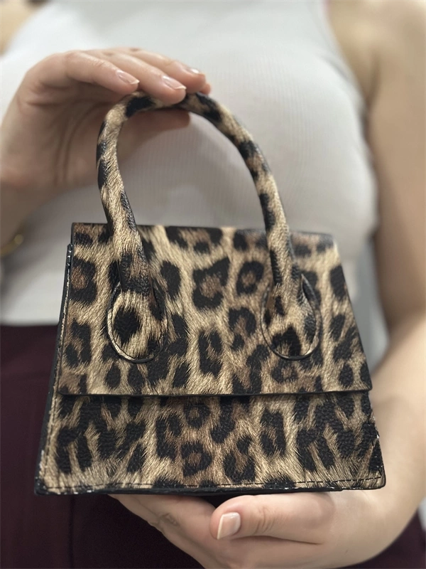 luxe leopar cilt çanta