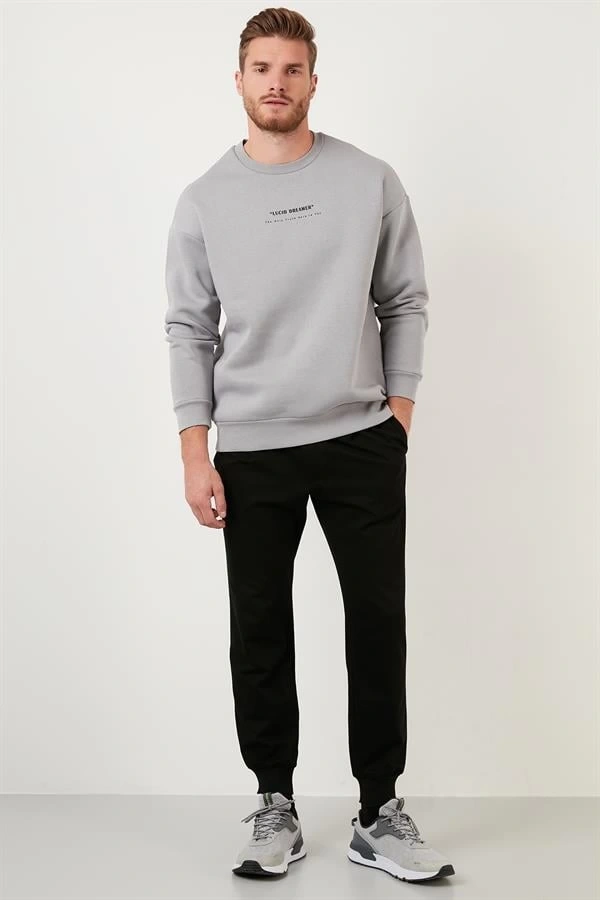 New Age Sırt Baskılı Üç İplik Sweatshirt