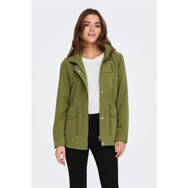 Suya Dayanıklı Kapüşonlu Ceket