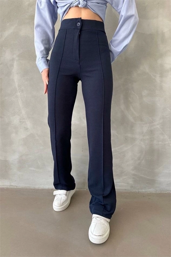 Önü cumalı ithal krep pantolon