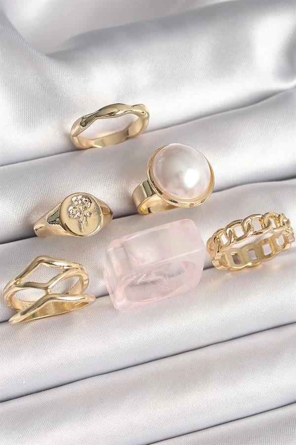 Pirinç Gold Renk Beyaz İncili Zincir Yüzük Figür İşleme Detay 6Lı Kadın Yüzük Seti