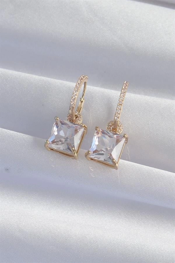 Pirinç Gold Renk Kare Zirkon Taşlı Halka Küpe