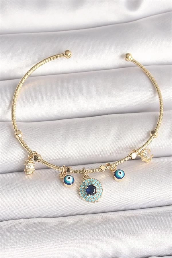 Pirinç Gold Renk Zirkon Taşlı Nazar Boncuk Detay Charm Kadın Bileklik
