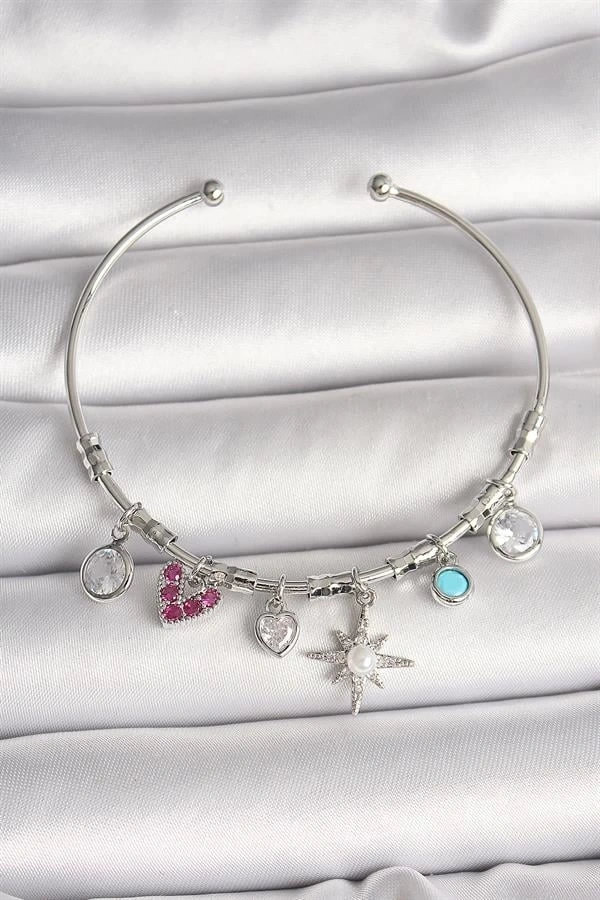 Pirinç Gümüş Renk Sallantı Zirkon Taşlı Kutup Yıldız Figür Kalp Detay Charm Kadın Bileklik