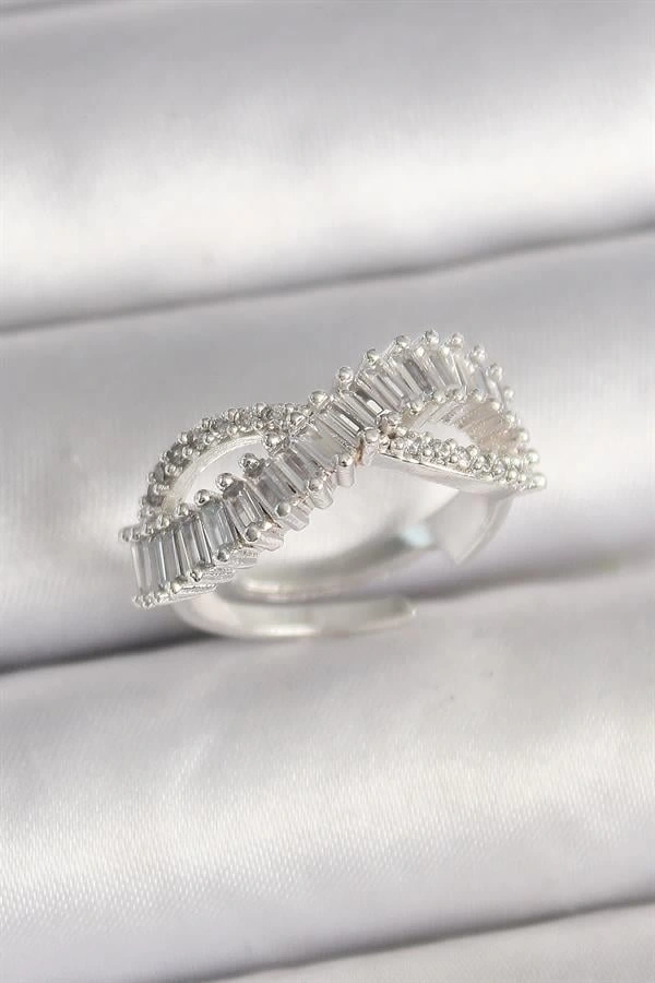 Pirinç Gümüş Renk Su Yolu Zirkon Taşlı Sonsuzluk Model Ayarlanabilir Kadın Yüzük