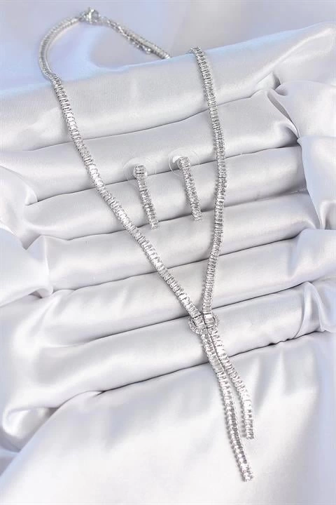 Pirinç Gümüş Renk Su Yolu Zirkon Taşlı VIP Seri Kadın Kolye Seti